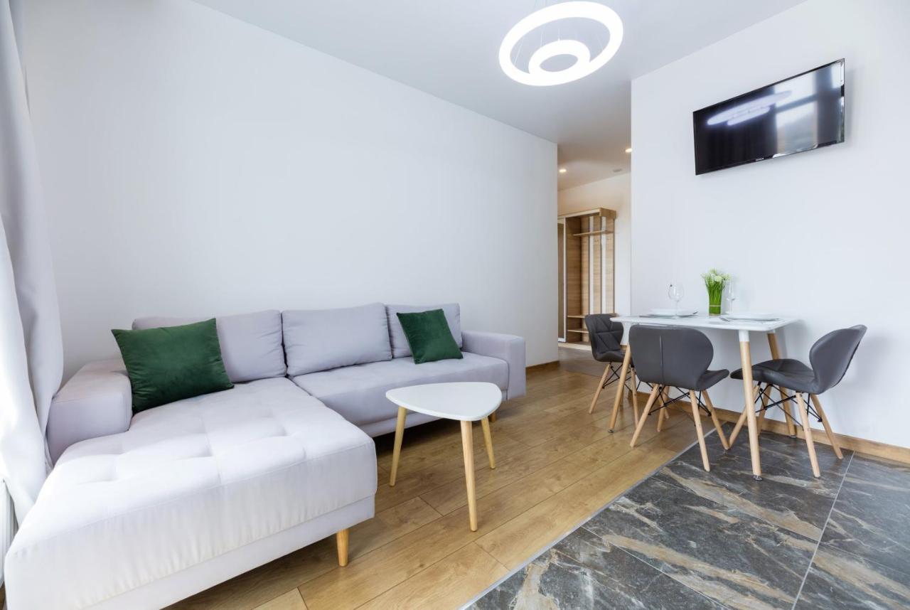 Nyvky Like Home - Nyvky Park - Apt 45 Киев Экстерьер фото